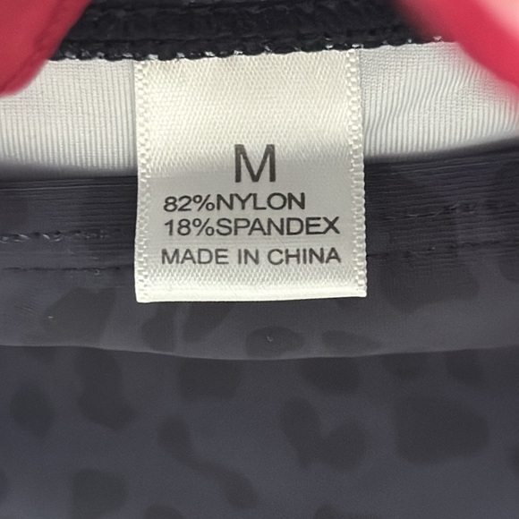 Saodimallsu High waisted camo , w/ floral tie front, cris/cross back, 2 piece M - Picture 8 of 8